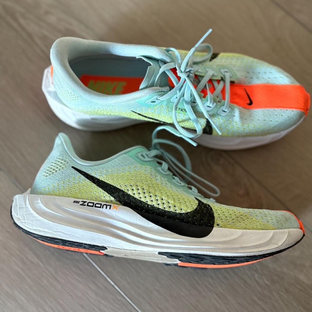 Nike Pegasus Plus Glacier Blue Life Lime Women's Running Shoes 7.5 Pre-Owned